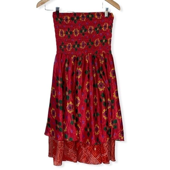 𝅺STRETCHY Satin Sleeveless dress - Picture 1 of 7